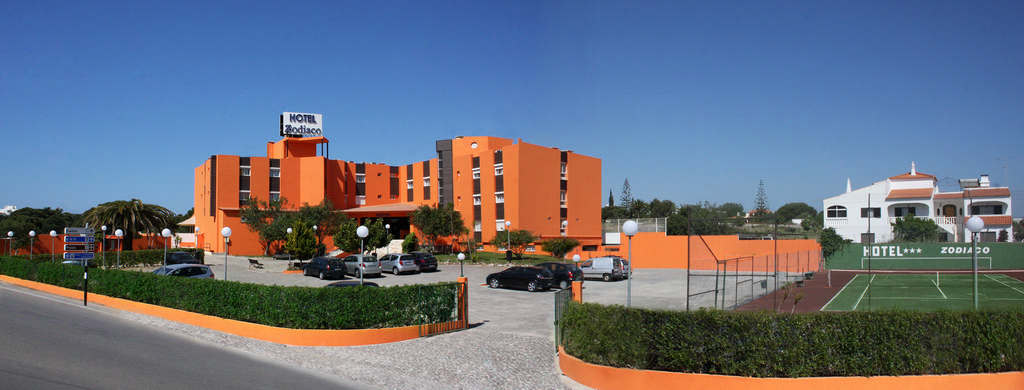 Zodiaco Hotel Quarteira Exterior foto